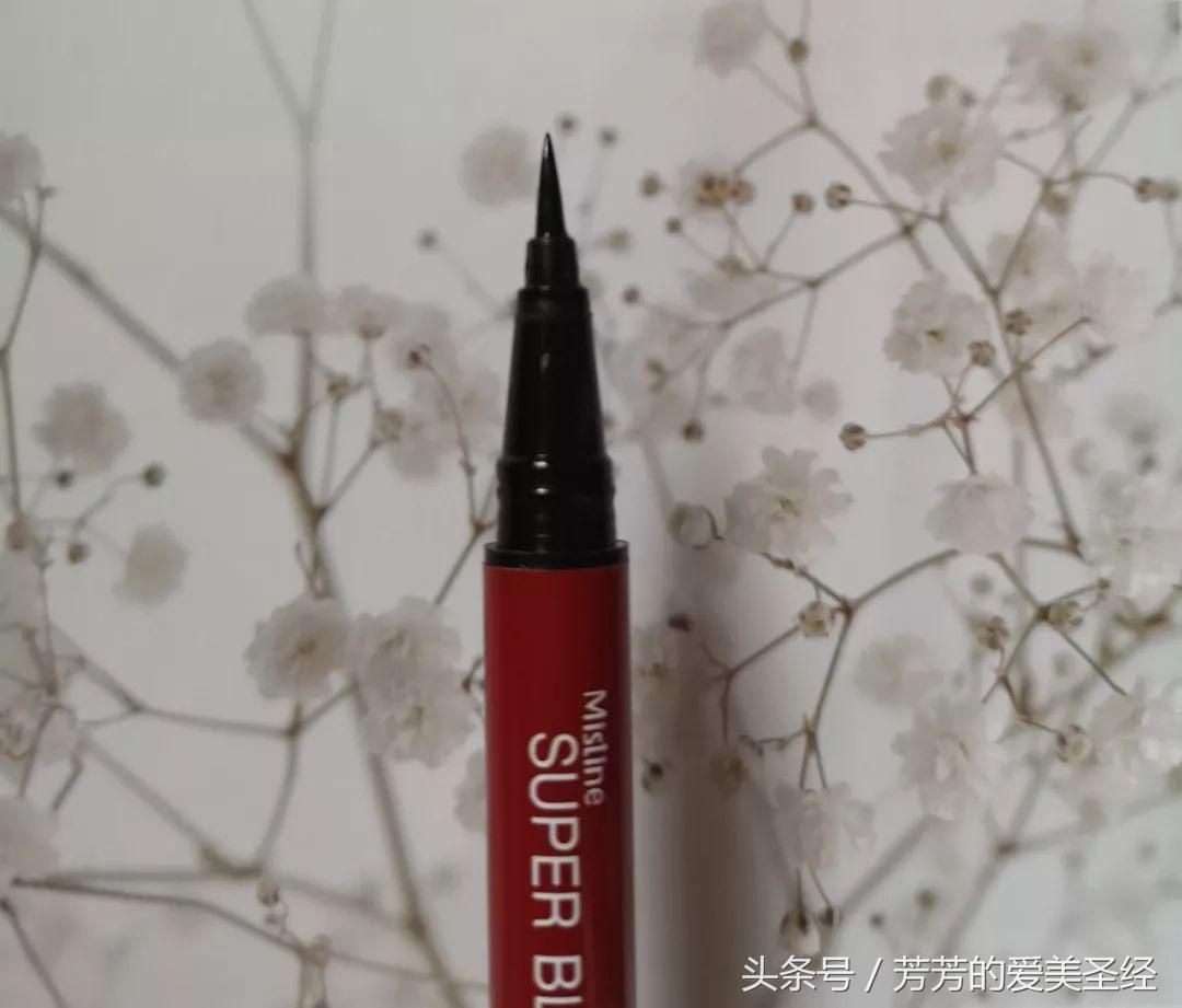 火箭少女各种造型,火箭少女脸上带钻的妆容