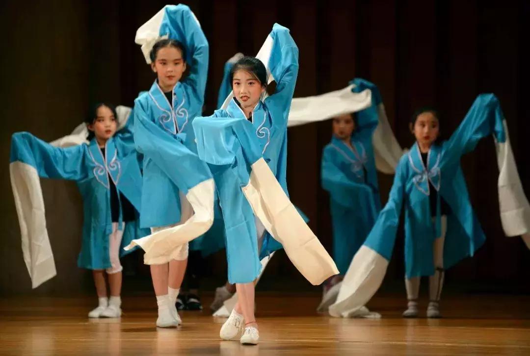 北京中山音乐堂暑期系列音乐会，76场精彩演出，10个特色艺术夏令营，10场名家讲堂，孩子们的暑假盛宴！