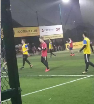 鹿晗有多爱足球,鹿晗足球赛水平怎么样啊