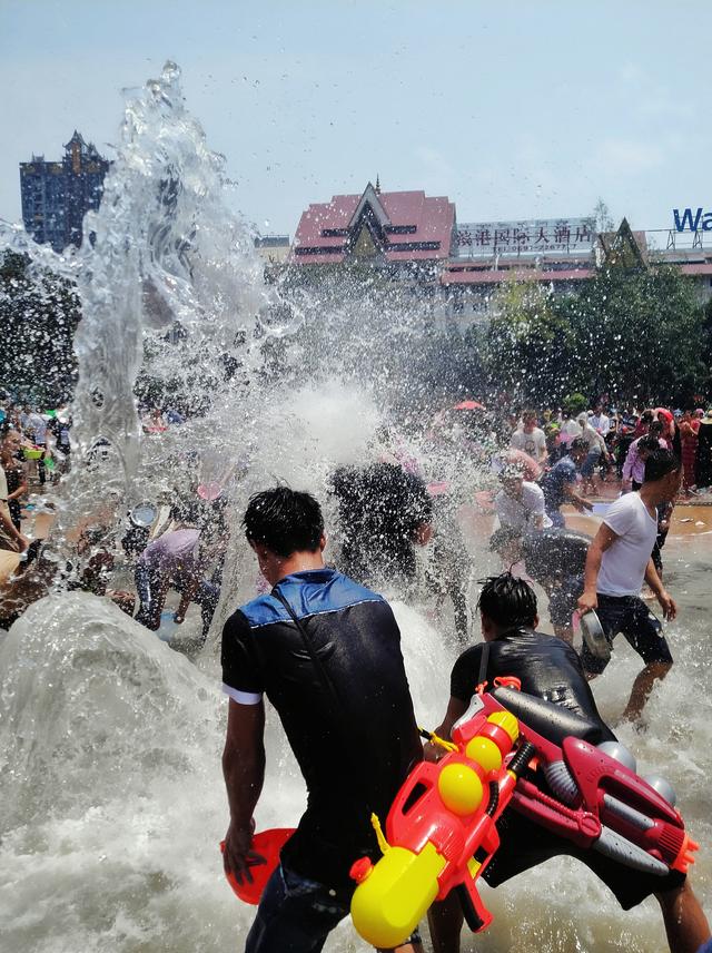 强迫症需要花费多少钱,强迫症治疗一年需要多少钱