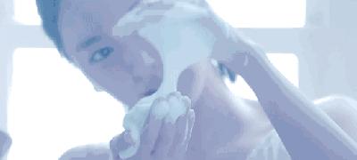 女人到中年的油腻感,怎样避免成为中年油腻女