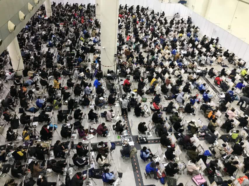 想选电竞专业学什么专业好,985院校有电竞游戏专业吗