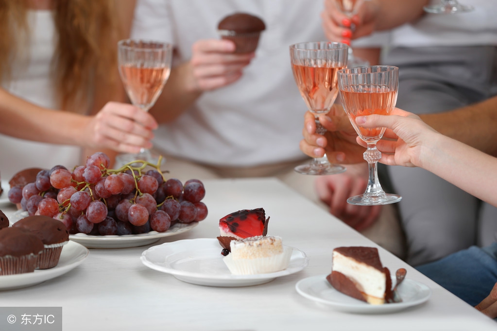 葡萄酒的储存温度多少合适,葡萄酒的储存与最佳饮用温度