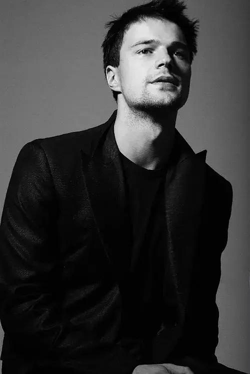 俄罗斯世界杯纪录片国语,俄罗斯献给中国的纪录片