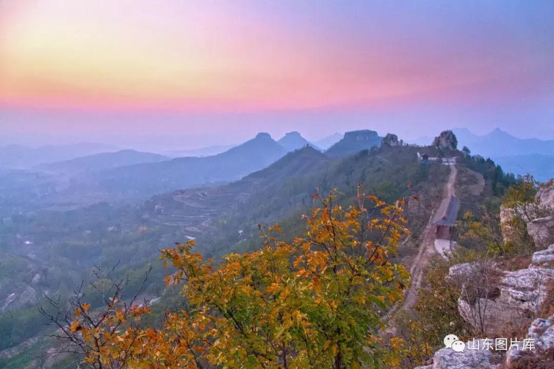 岱崮地貌最新视频,最好看的岱崮地貌