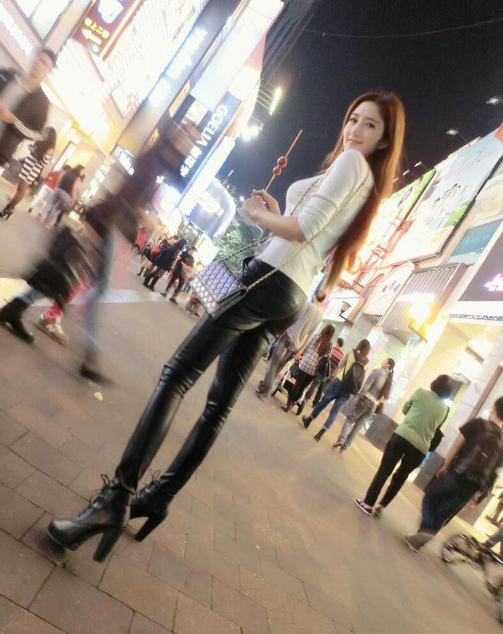 弹力皮裤显瘦,高腰塑形皮裤