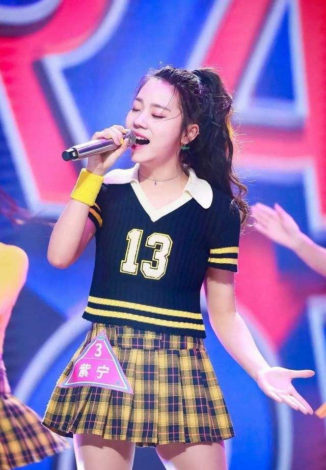 吴宣仪孟美岐杨超越资源,团魂高光时刻孟美岐吴宣仪杨超越