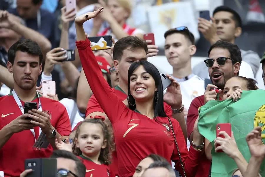 世界杯冠军预测不到，但这些国家的美妆好物可以pick一下！