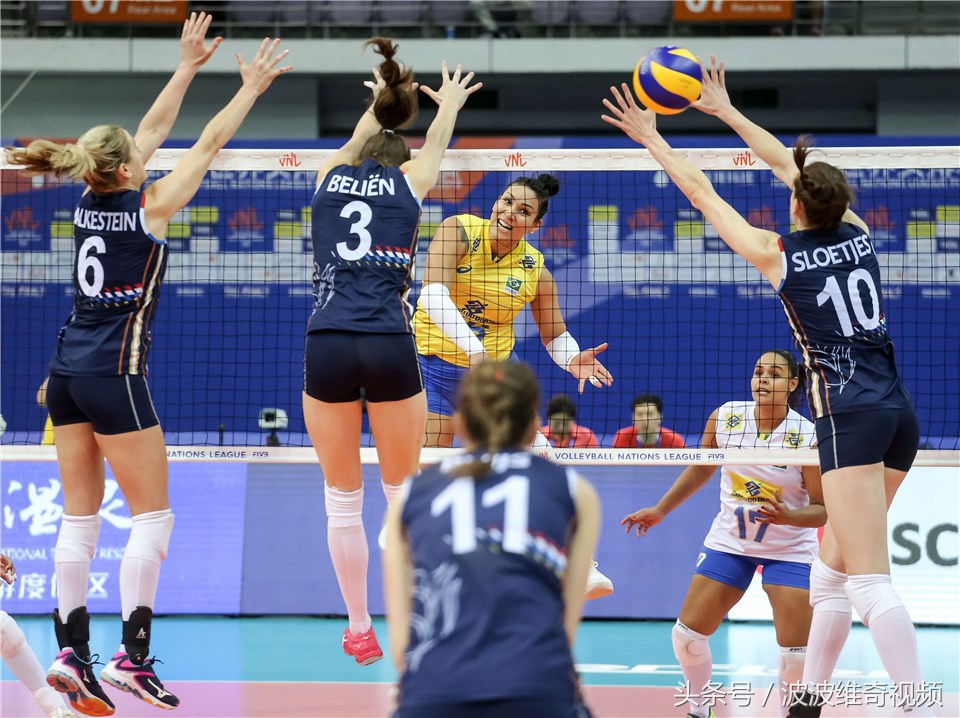 朱婷率队复仇荷兰塞尔维亚,朱婷被郎平淘汰