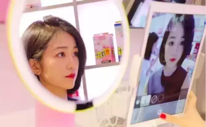 小红书卖跨境电商课,小红书平台开网店好做吗