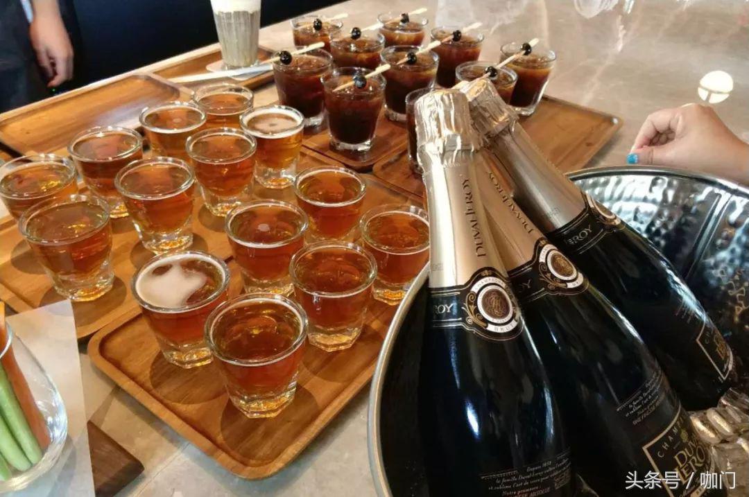 北京前门北京坊星巴克旗舰店,星巴克北京大栅栏店