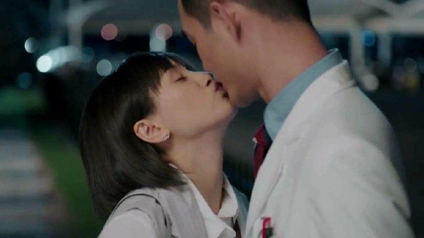 演员在拍戏时会产生心理反应吗,演员拍戏怎么避免身体反应