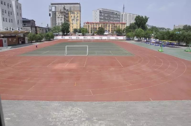 足球世界杯球场,世界杯球场距离多远