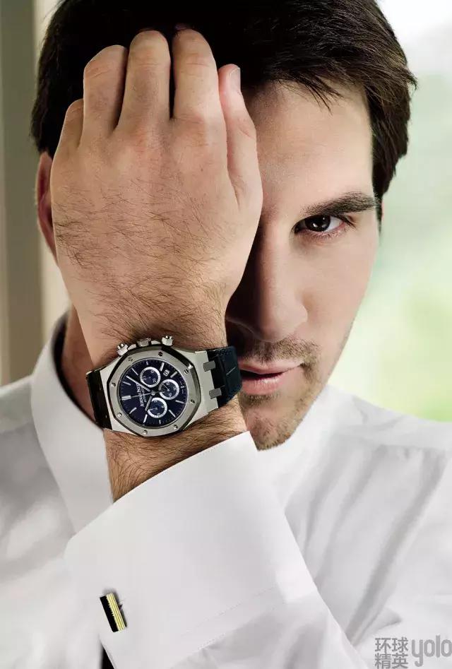 里奥梅西踢足球的视频,足球之王里奥梅西