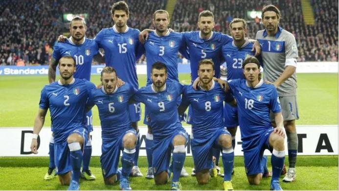 世界杯，男生为进球呼唤时女孩子在想啥？