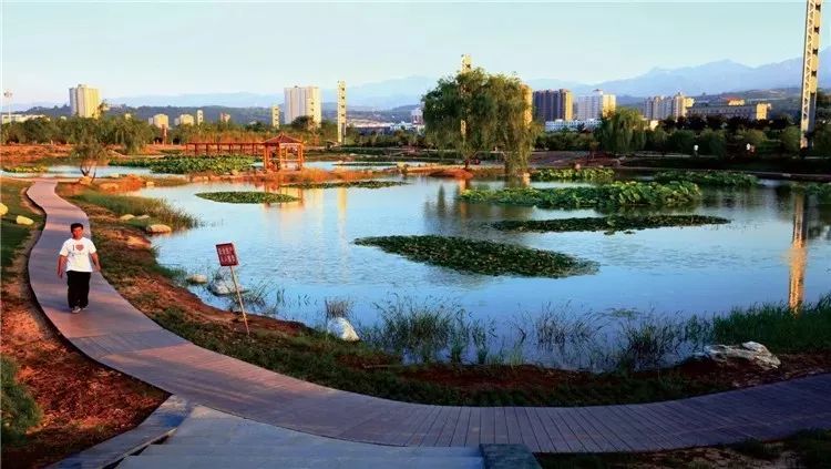 我为陕西写首歌歌词,我为祖国写赞歌简短