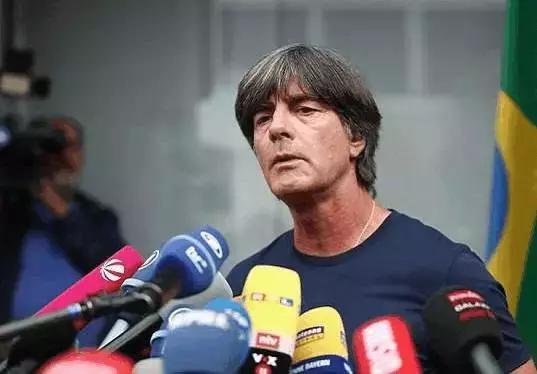 老梁称德国队输球并非韩国踢得多好，说反击犀利是瞎扯