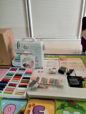 如何选一台适合自己的缝纫机,新手买缝纫机是脚踏好还是电机好