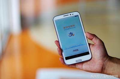 手机被偷支付宝和微信钱会被盗吗,手机被人偷了支付宝没有钱有事吗