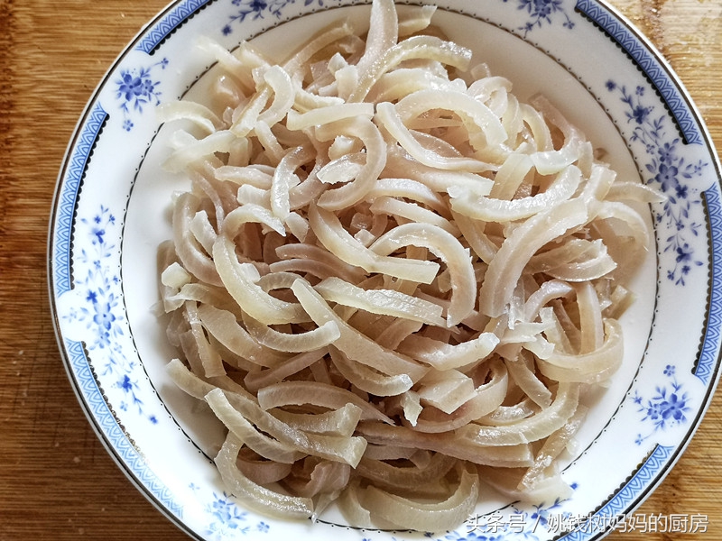 这个菜连续吃一个月都不腻,纯天然无添加下饭菜