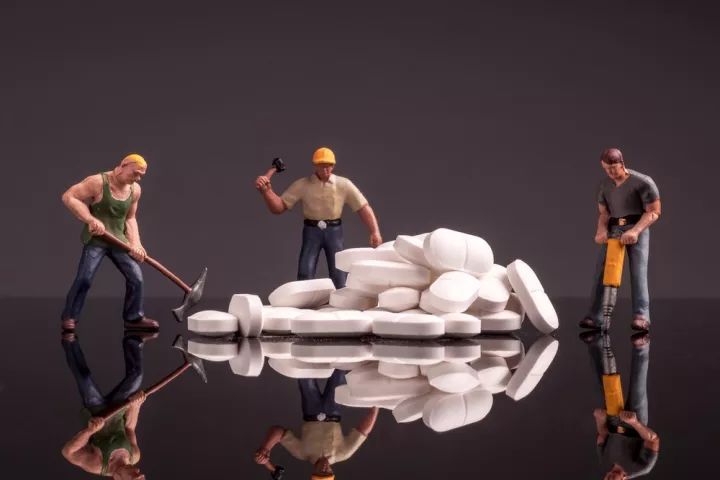 矮个子如何逆袭长高12岁,矮个子怎样才能最快变成高个子