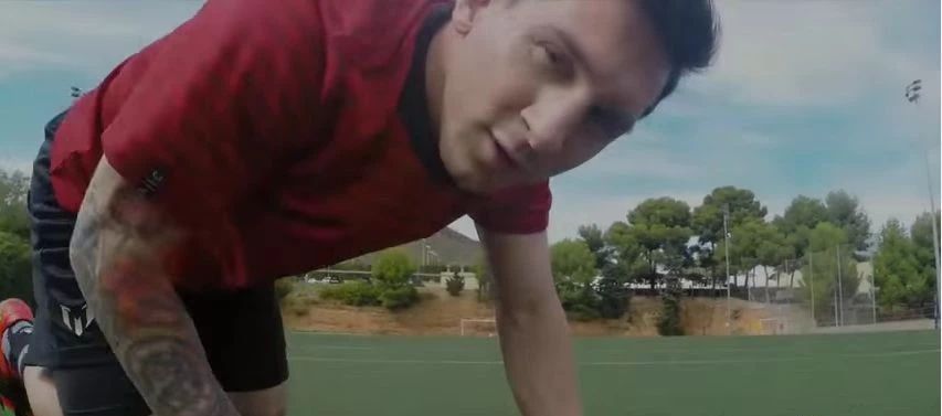 梅西30岁vs30岁c罗,梅西现状和c罗现状