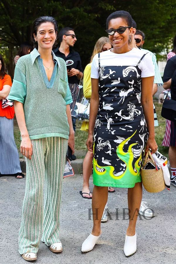 zara最火的夏装,zara2023夏季断货背心裙