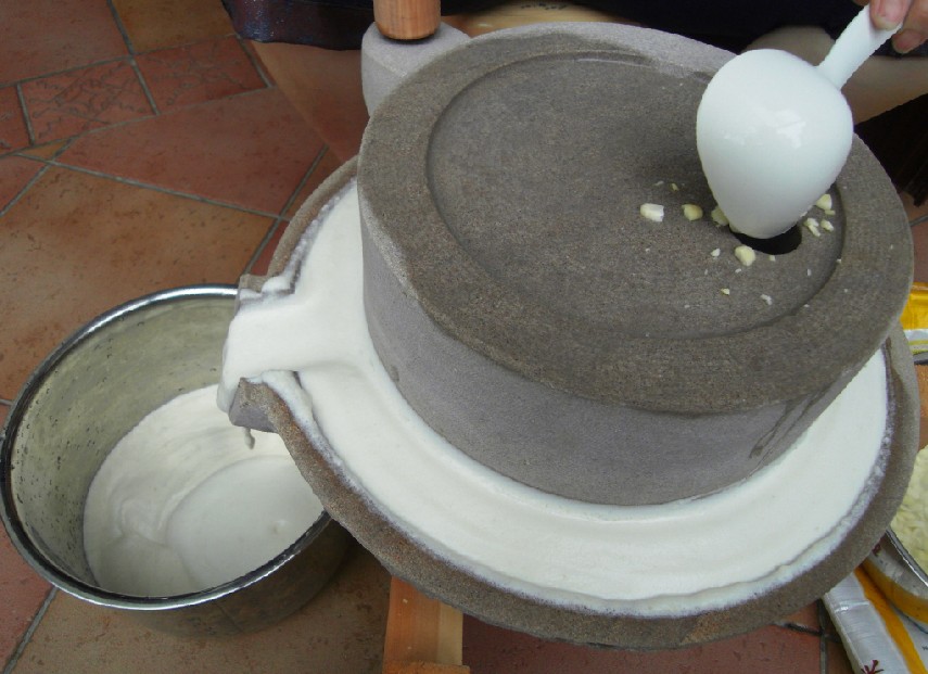 大型豆腐厂豆腐制作全过程,豆腐制作加工坊