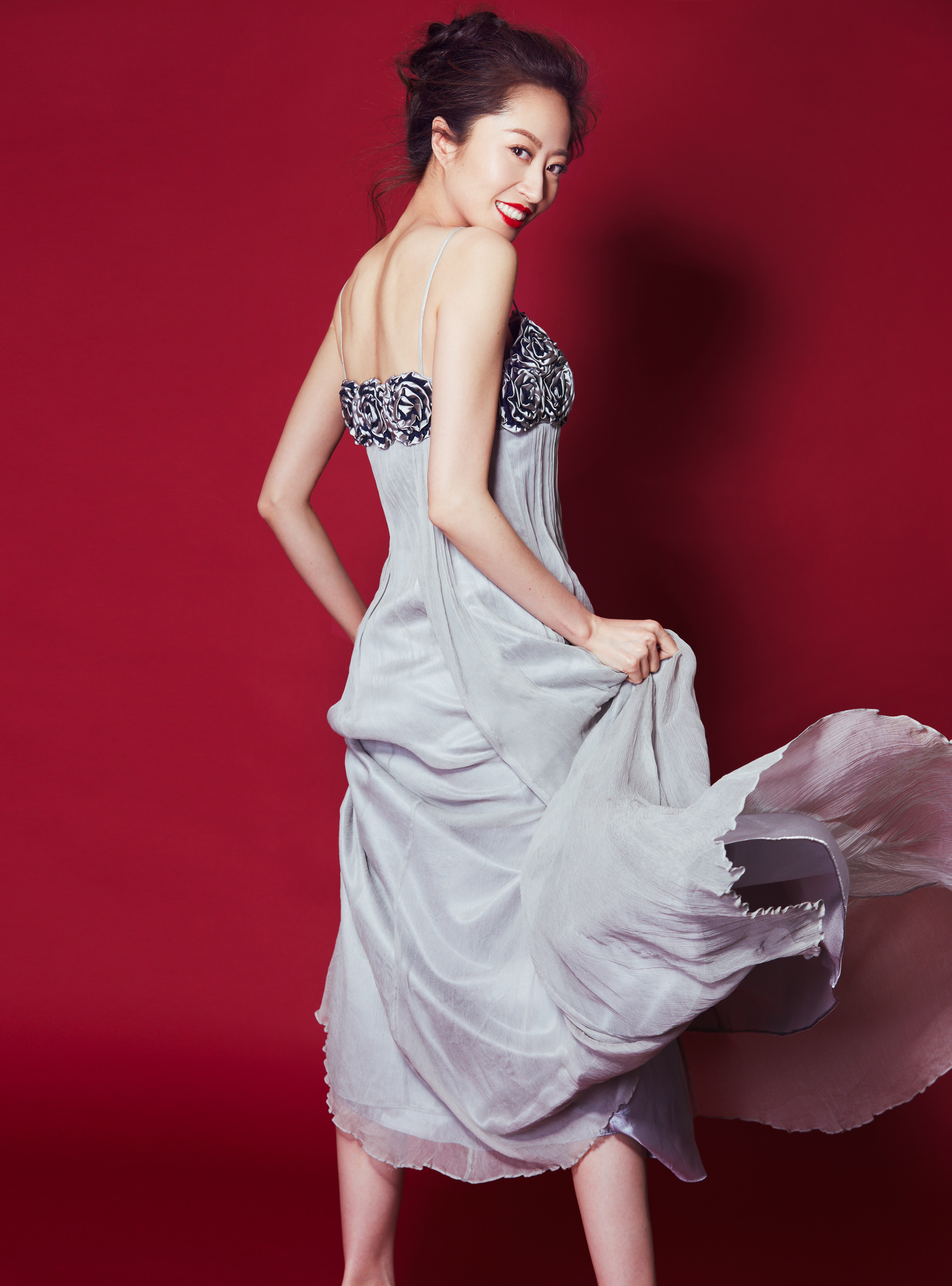 卫薇儿真人照片,卫薇儿惊艳的照片