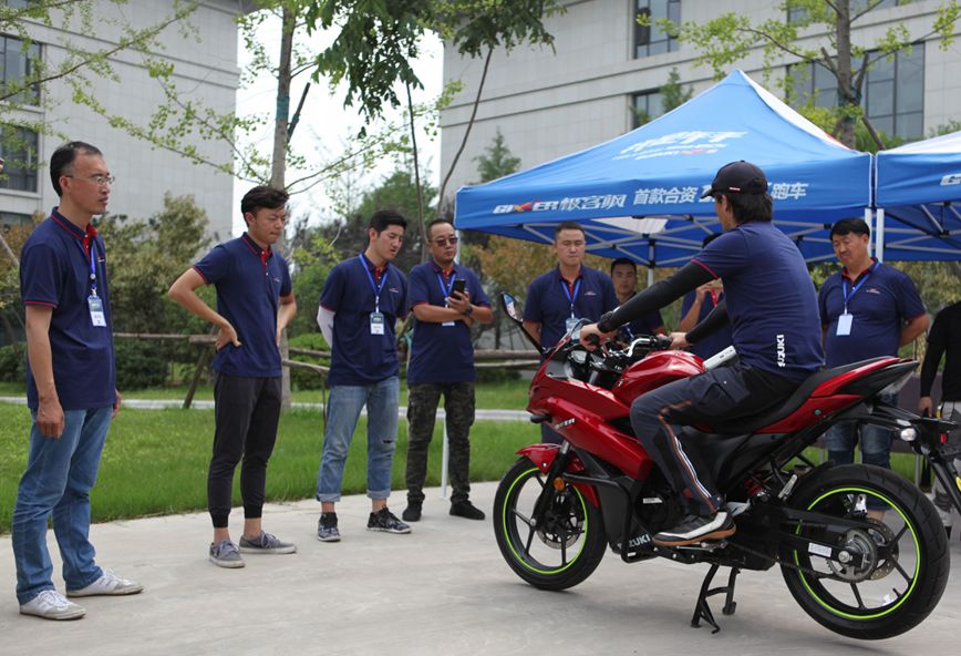 铃木gixxer155价格,铃木gixxer最新款