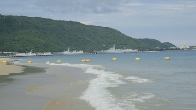 sanya天之涯，海之角我们来了