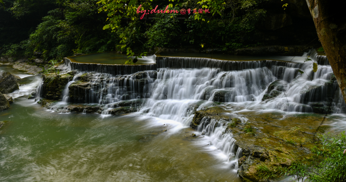 九龙潭瀑布和黄果树瀑布都挺壮观,亚洲第一瀑是黄果树瀑布吗