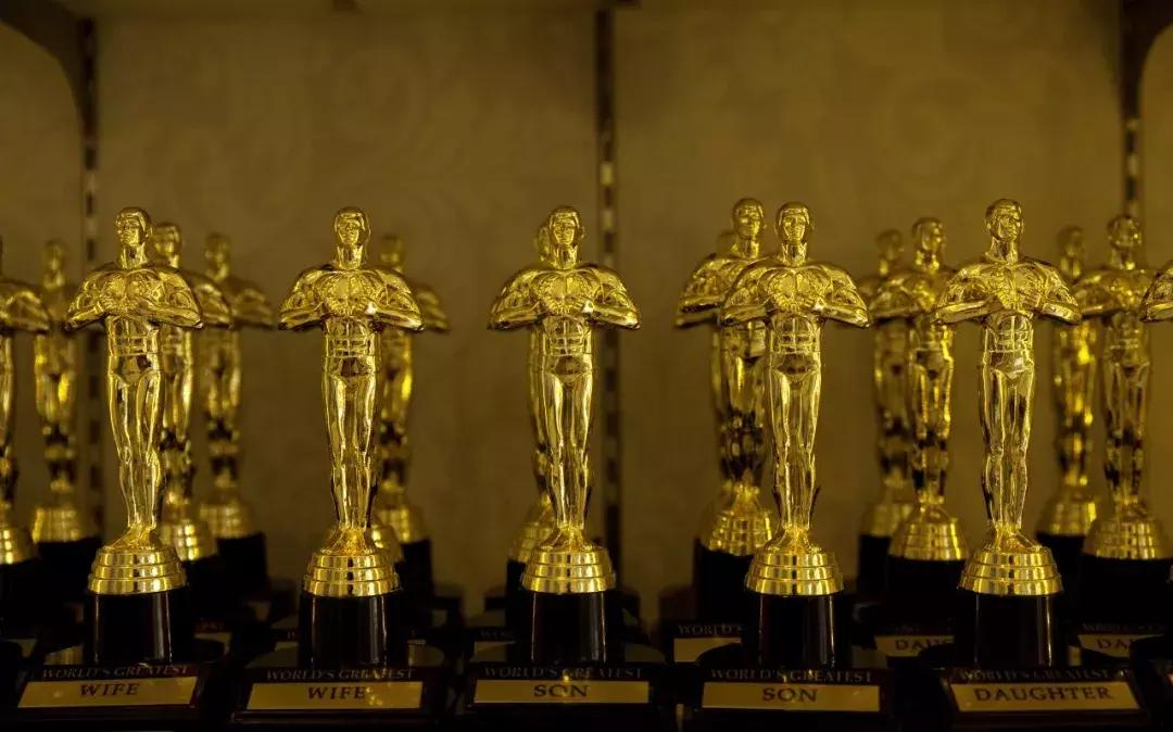 梅根穿高跟鞋,梅根王妃全部高跟鞋