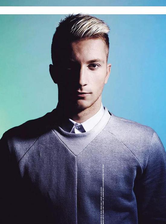 世界杯上那些神仙颜值球迷,世界杯帅男合集