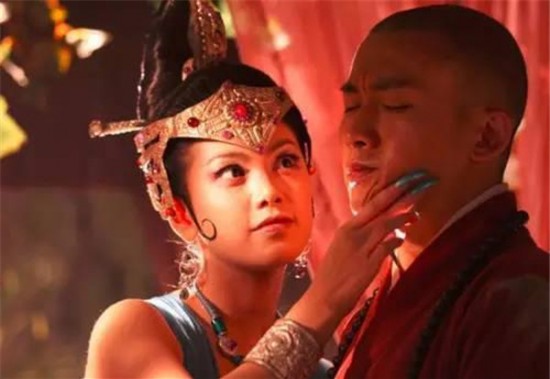 艺术与历史：《西游记》中的猪八戒，是一头白猪还是一头黑猪？