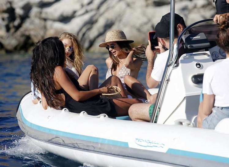 维密超模坎蒂海滩,维密秀超模海滩