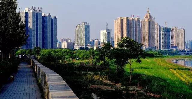 昆明最快几小时到西安高铁,昆明至西安高铁多少小时