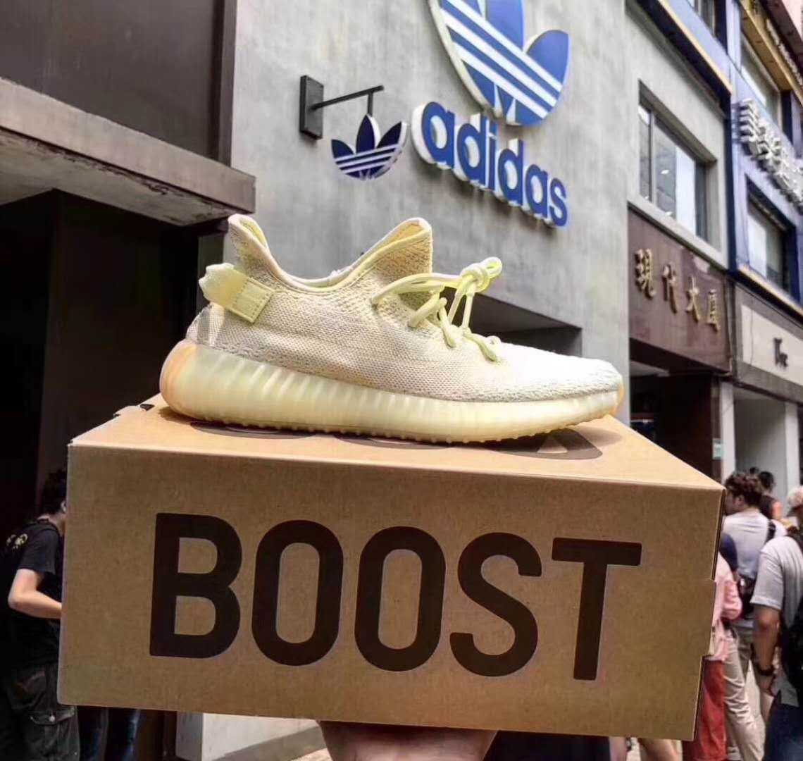 阿迪达斯yeezy350纯原,阿迪达斯yeezy350v2