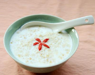 护肤小技巧教你6招皮肤水嫩,6个护肤步骤让皮肤水嫩光滑