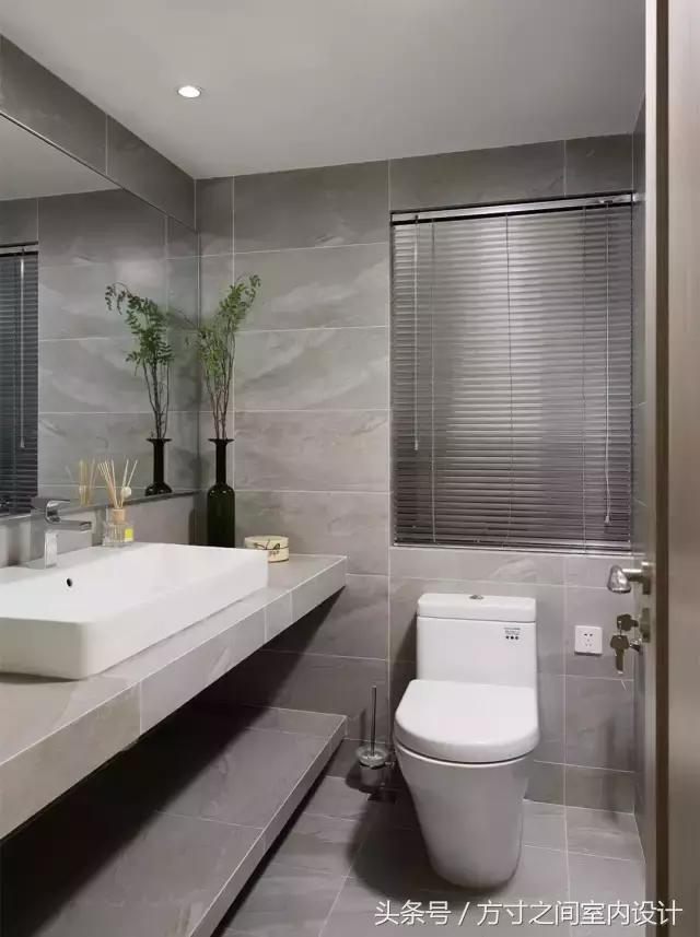 百叶窗加窗帘,窗帘用百叶窗好看吗