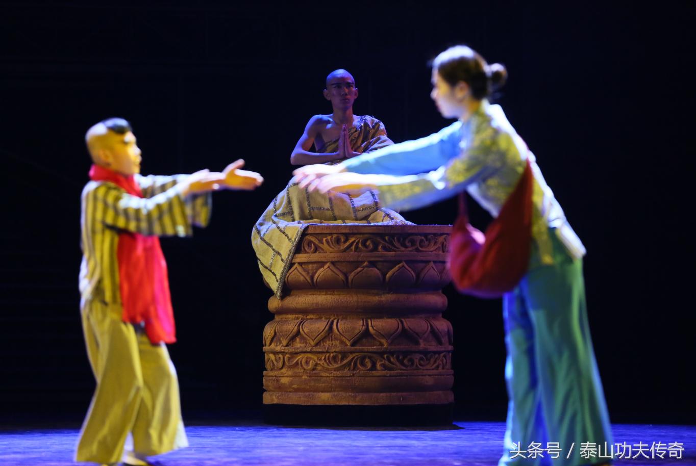 纯一，从平凡少年到一代宗师！强者都是在铸炼中成长的人