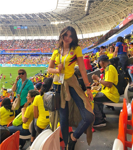哥伦比亚最美女球迷图片,俄罗斯世界杯哥伦比亚女球迷