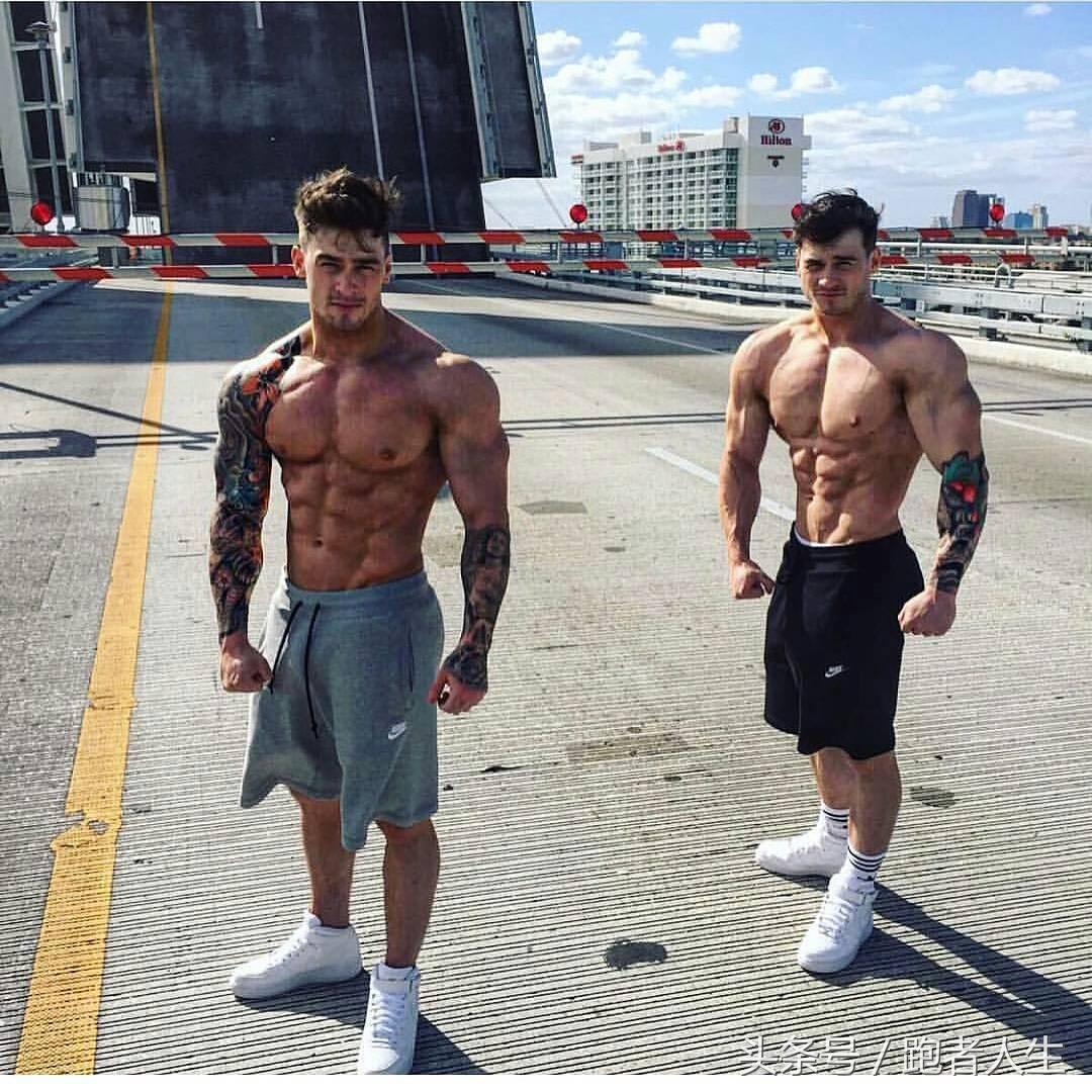 早上喝一杯水就能减肥,早上起来喝一杯水利于减肥