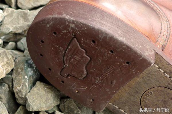 红翼8111工装靴制作过程,红翼8111是工装靴吗