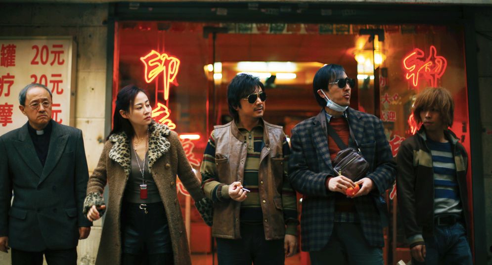 眼哭肿手拍红！还没上映就刷爆票圈！中国最需要的电影，终于出现