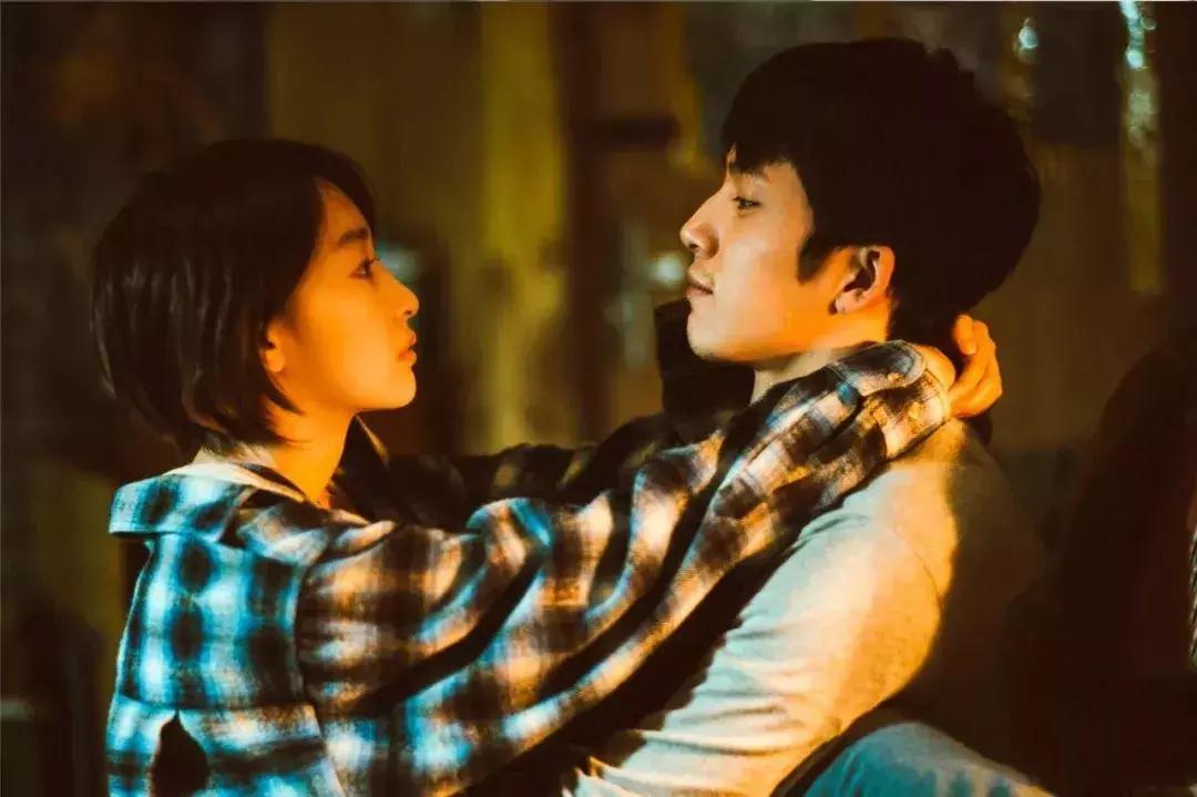 失恋的人听哪首歌就哭了,当年多少人是哭着听完这首歌的