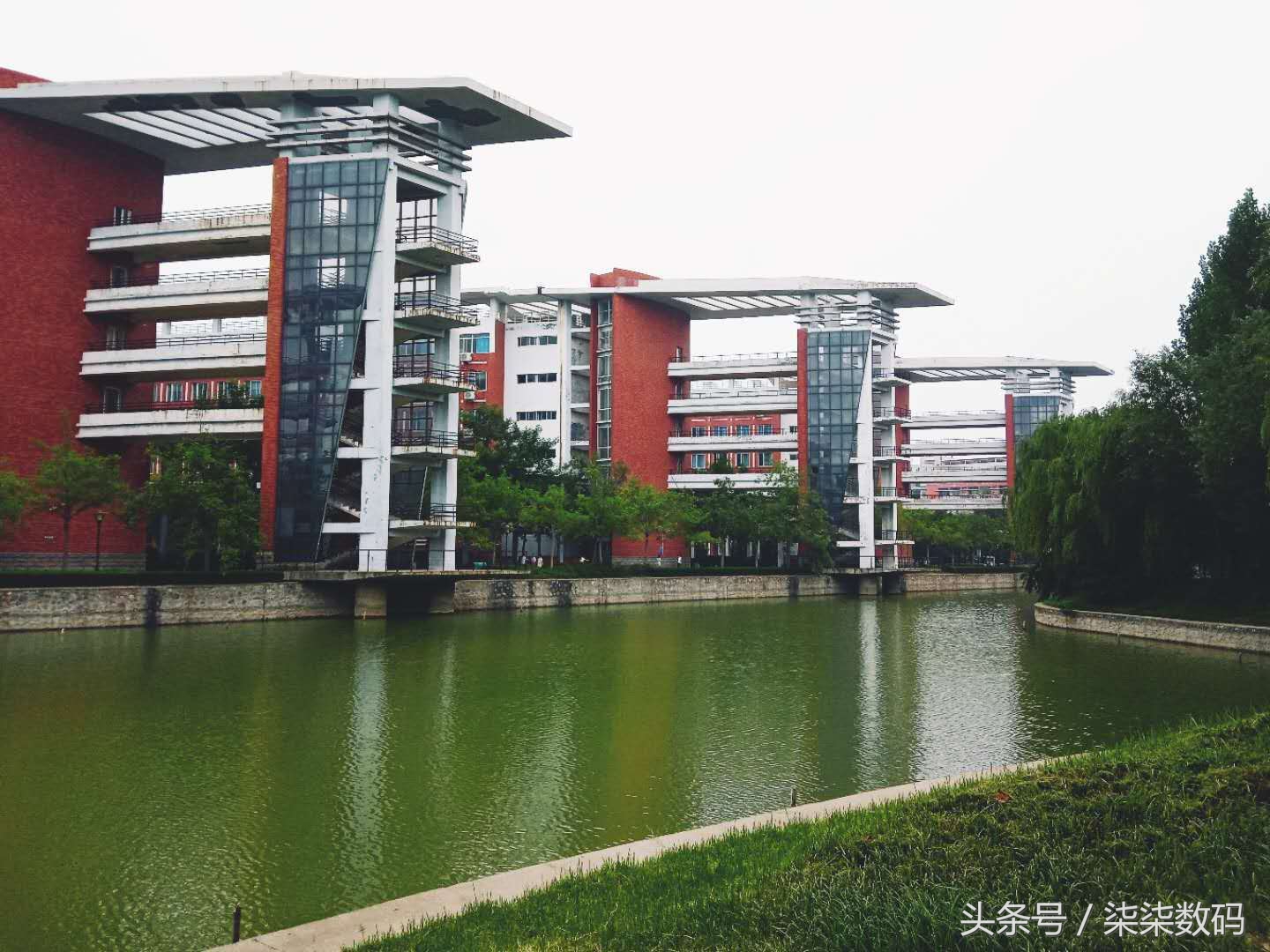 红米6a到底值不值得买,红米手机国民机