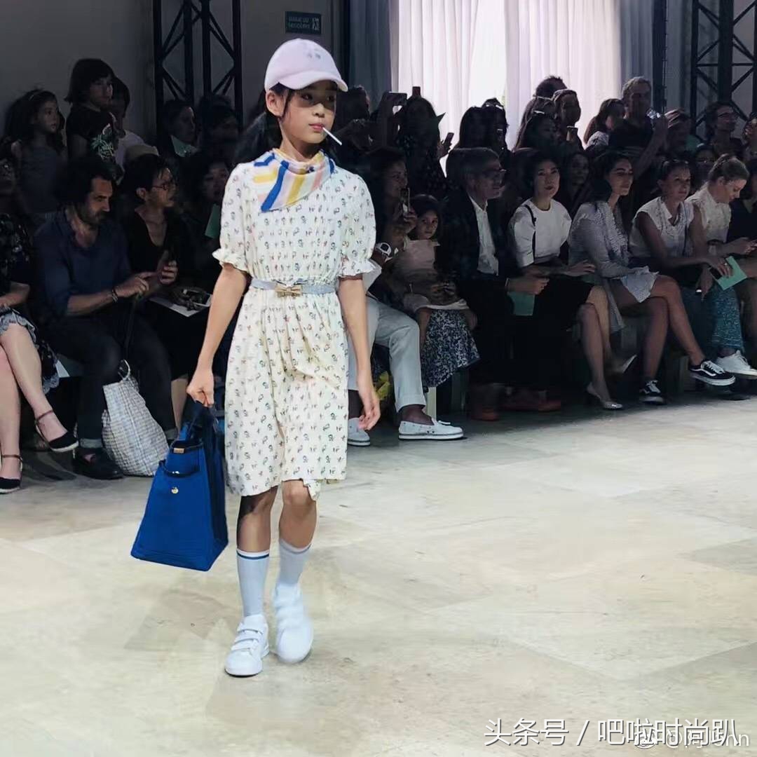 多多李嫣走秀视频完整版,多多李嫣同台走秀