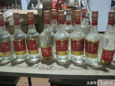 新疆伊力特酒哪款值得收藏,新疆伊力特曲酒10年咋样