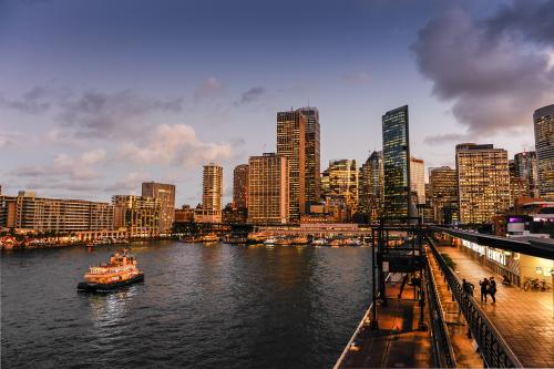 澳洲歧视华裔严重还是英国严重,澳洲歧视黄种人严重吗